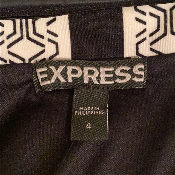 Brand new dress - Picture 3 of 3